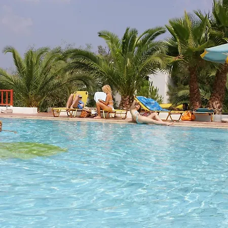 מלון Sunshine Village (adults Only) הרסוניסוס