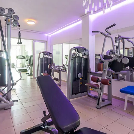 Sunshine Village (adults Only) 4* הרסוניסוס
