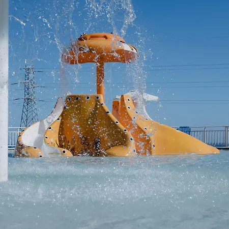 מלון Sunshine Village (adults Only)
