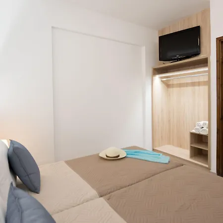 Sunshine Village (adults Only) 4* Herszonisszosz